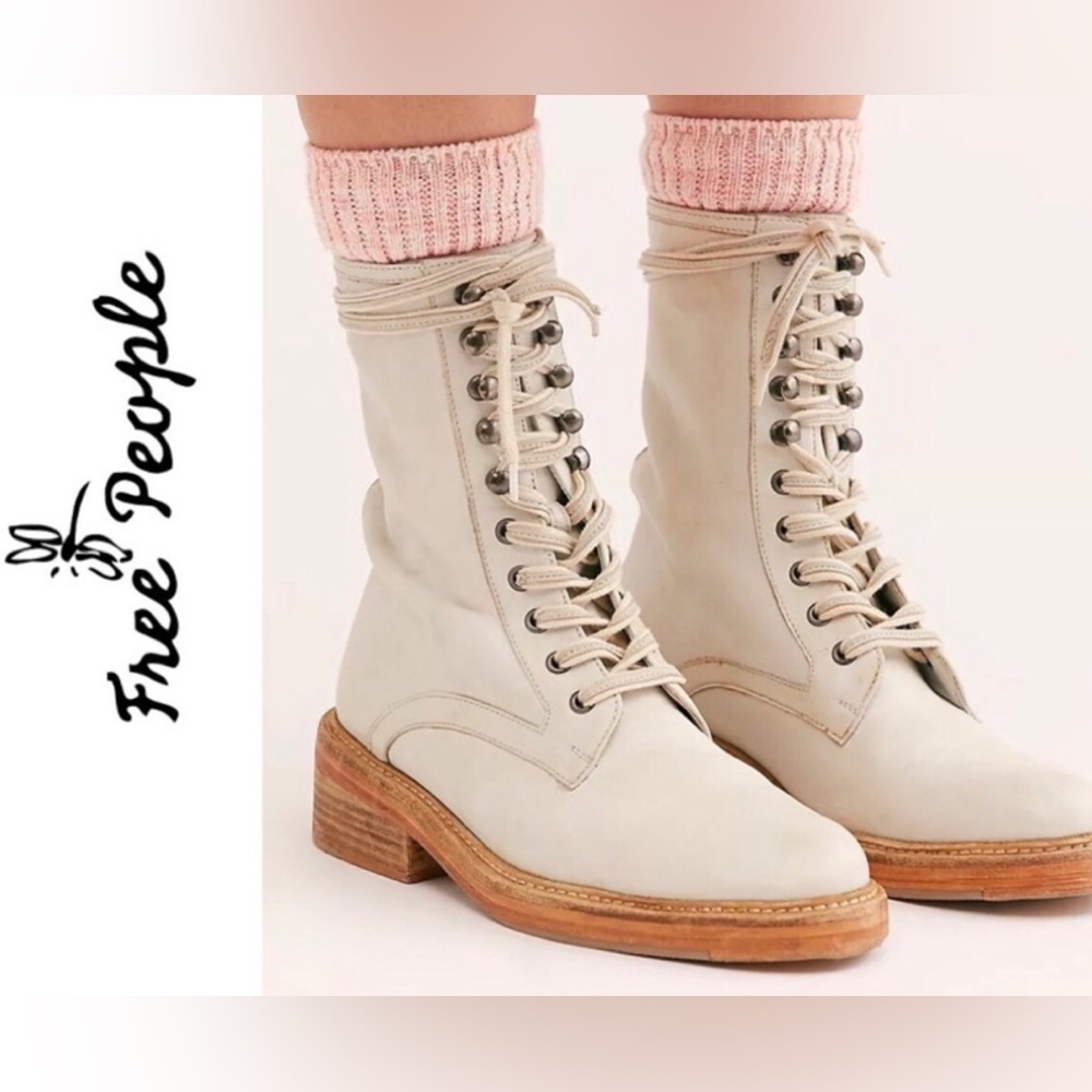 NWT Free People Santa Fe Lace-up Boots distressed combat round toe boots